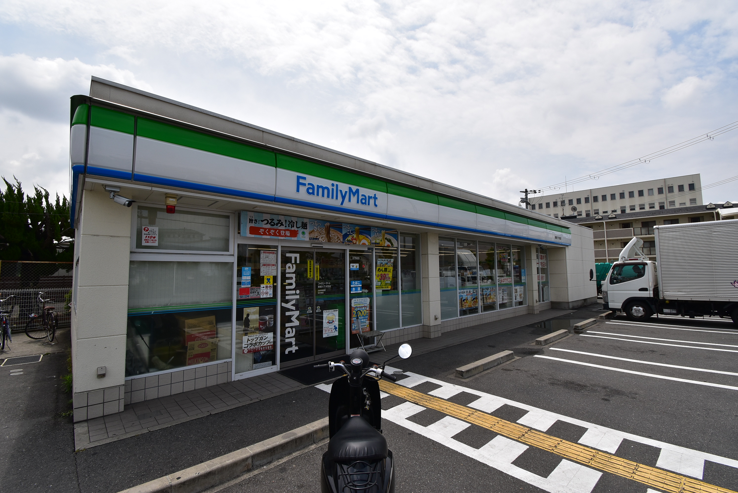 プランドールマツカワ コンビニ