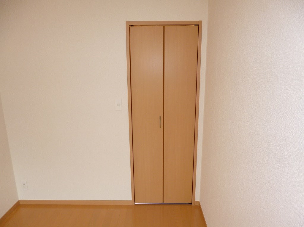 アンプルールフェールベレーザ 収納