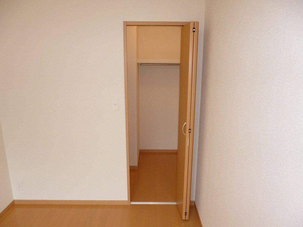 アンプルールフェールベレーザ 収納