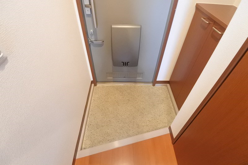 アネックス楠葉 玄関