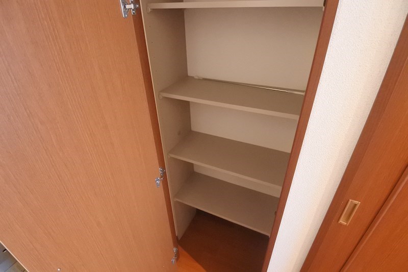 アネックス楠葉 収納