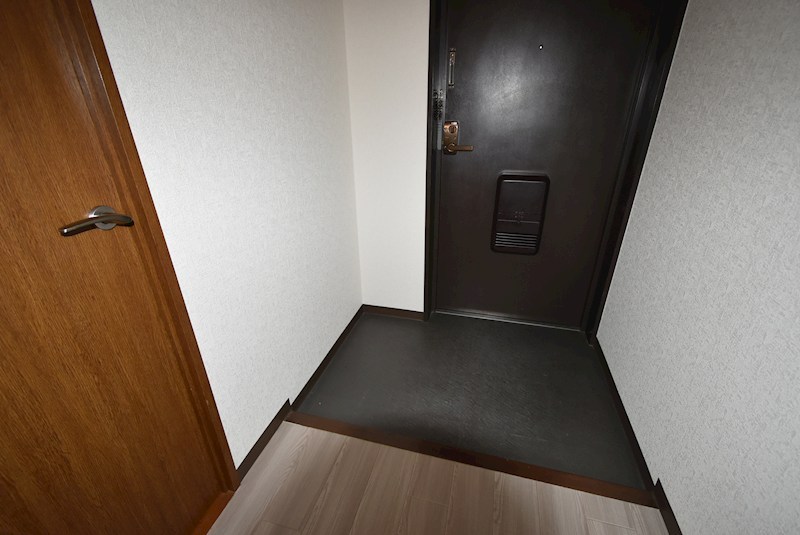 長楽ビル 玄関