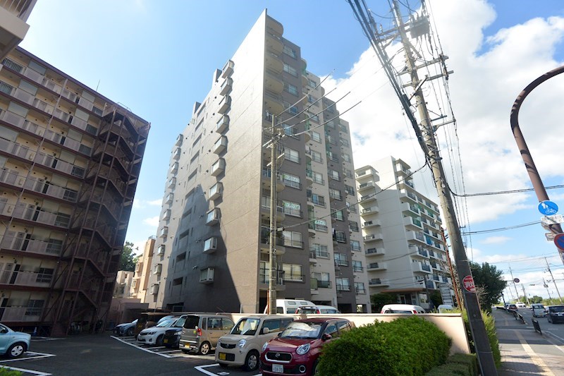 ネオライフ枚方 外観