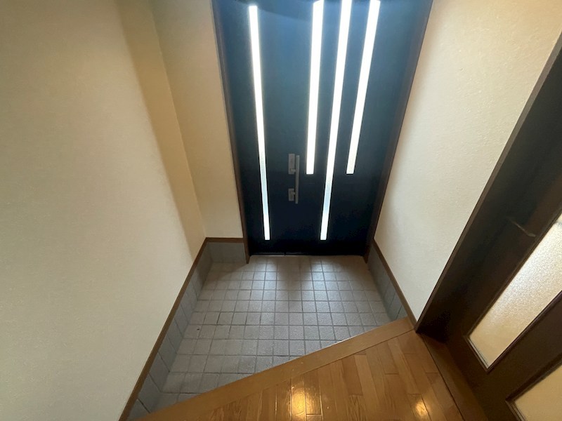 向井ハイツ 玄関
