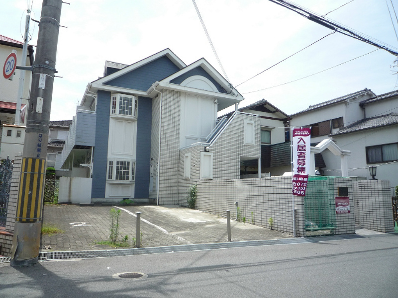 プランドール楠葉 外観
