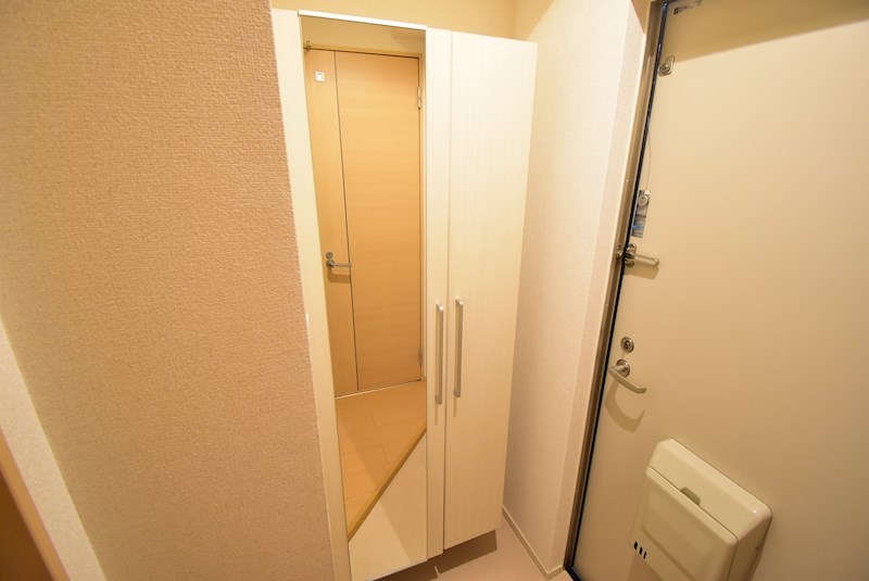 イーストⅠ 玄関