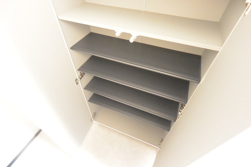 キャルムコート交野2番館 収納