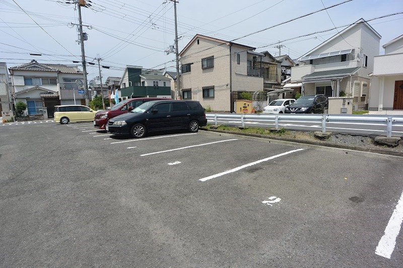 エコート藤原Ａ棟 駐車場