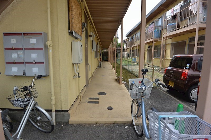 エコート藤原Ａ棟 エントランス
