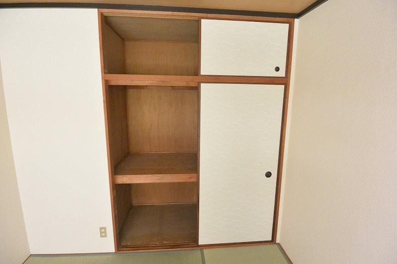エコート藤原Ａ棟 収納