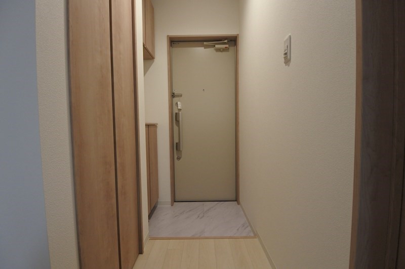 レガリア牧野 玄関