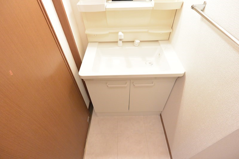 セジュール嘉平W棟 洗面所