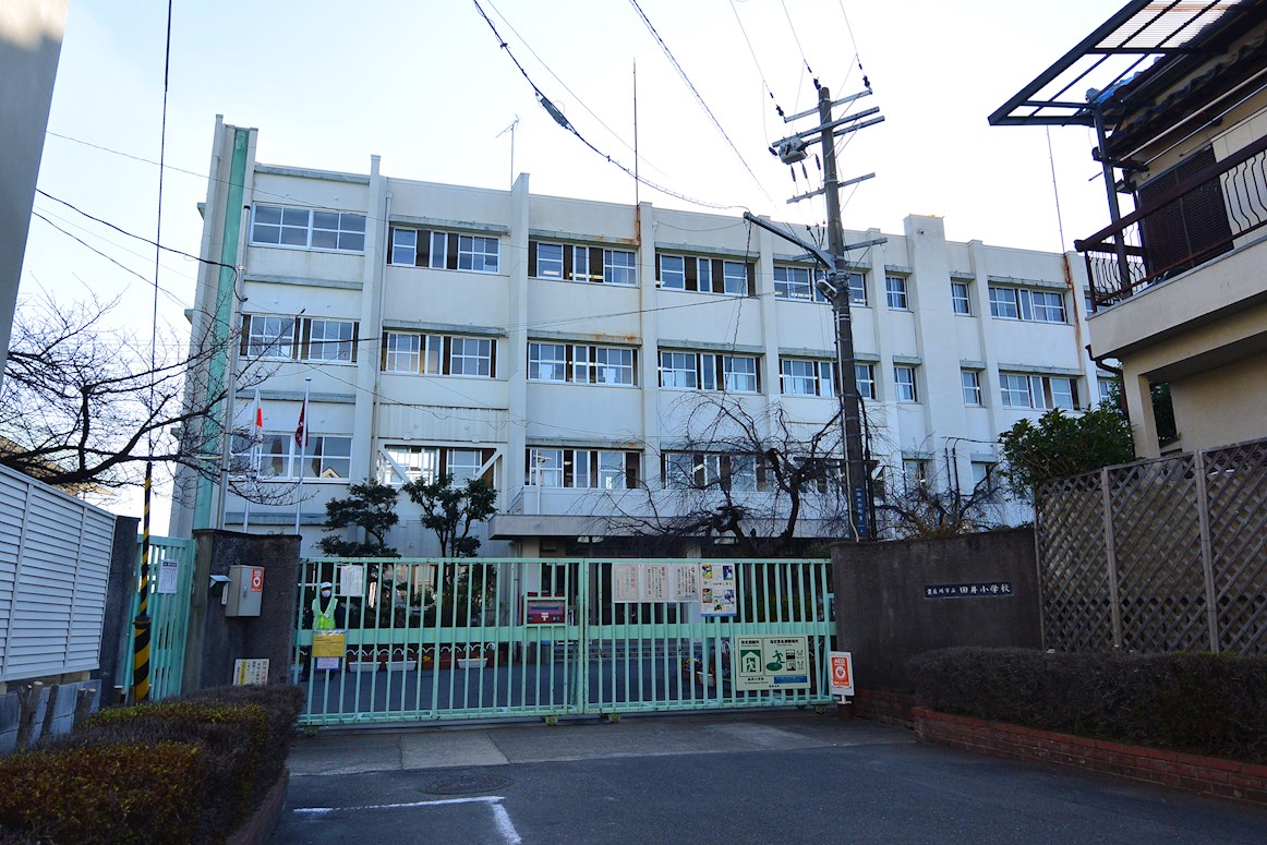 グランシャリオ 小学校