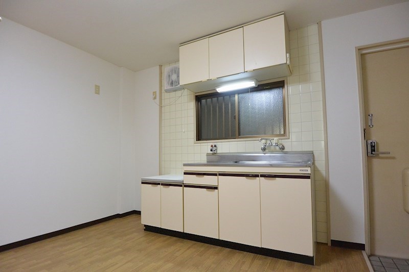 郡津金森マンション キッチン