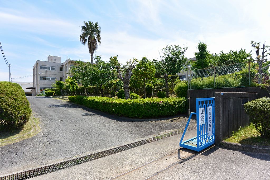 シャンゼトワール藤が尾　C棟 小学校