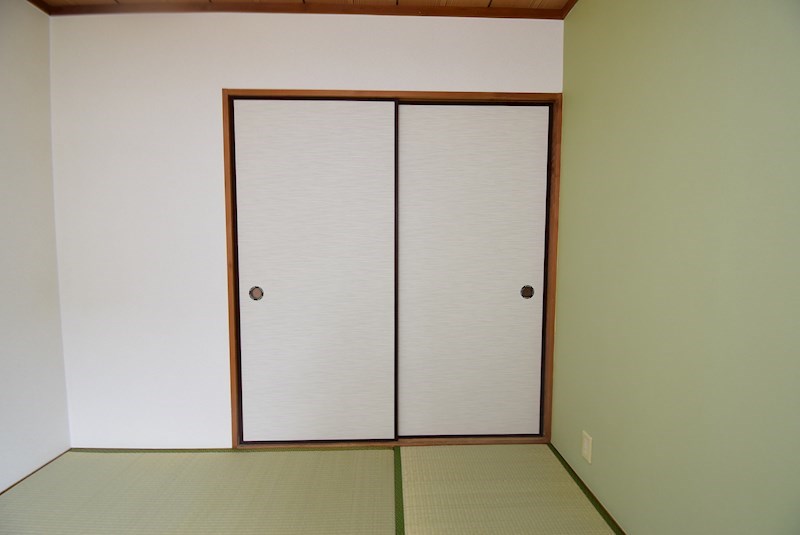 ラフォール寝屋川　B棟 収納