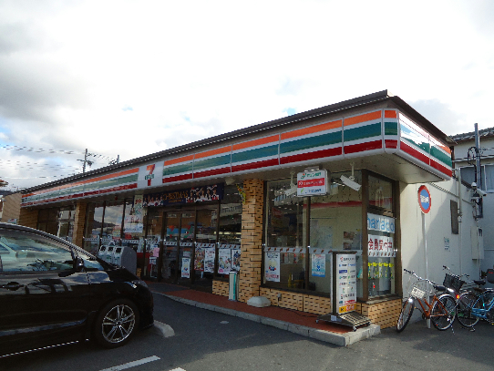 マンションあけぼの コンビニ