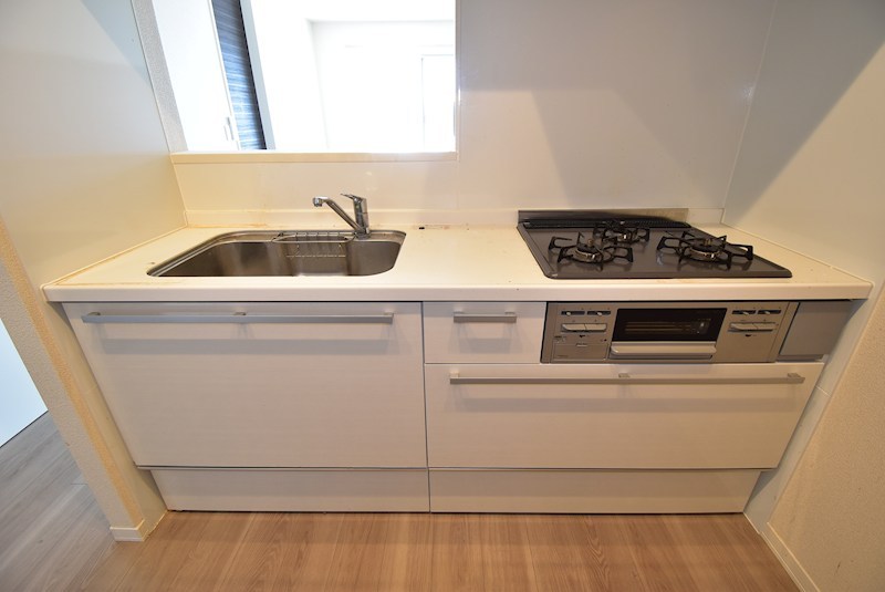 シャーメゾン寝屋川中央 キッチン