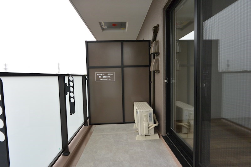 エルネージュ交野 ベランダ