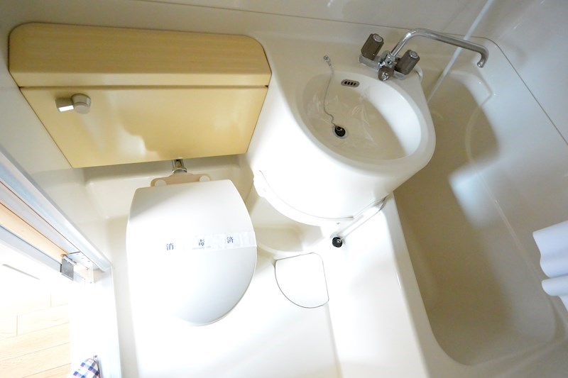 コーポラス禁野 トイレ