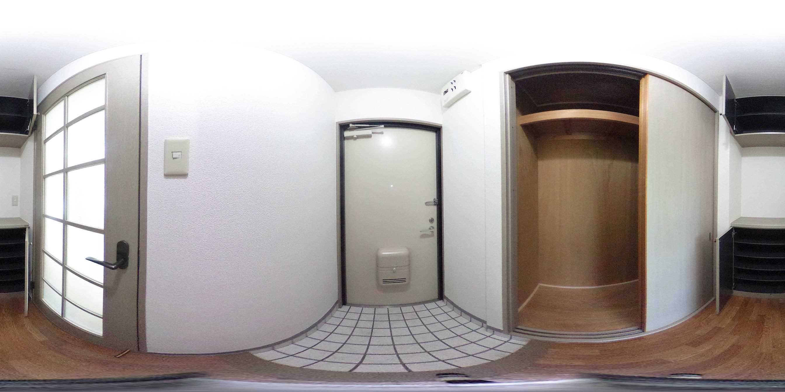 KSビル 玄関