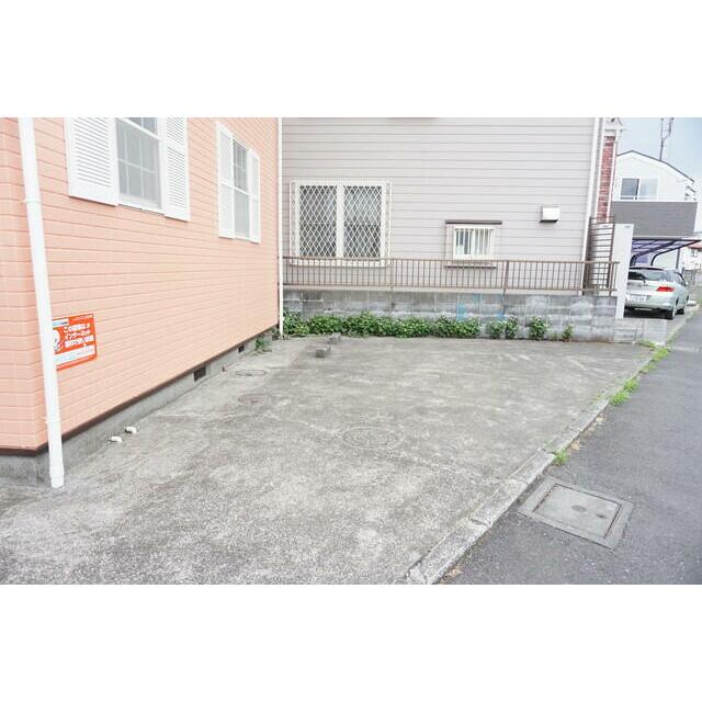 ディステラ 駐車場
