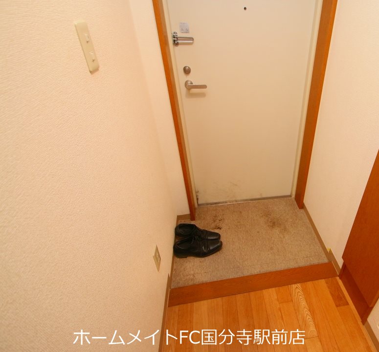 アマービレ国立 玄関
