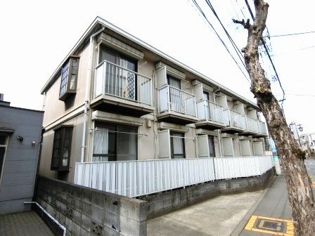 ファミーユ国分寺 外観