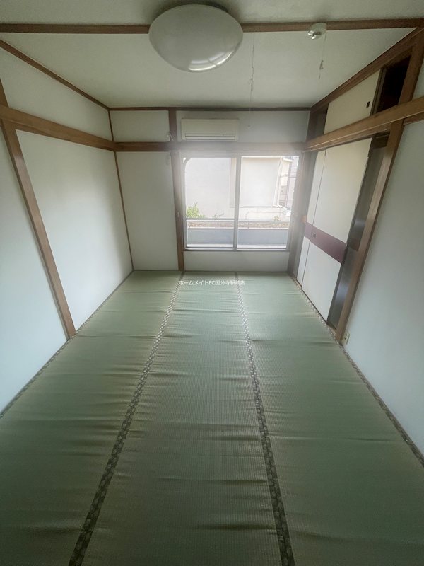 荒金アパート ベッドルーム