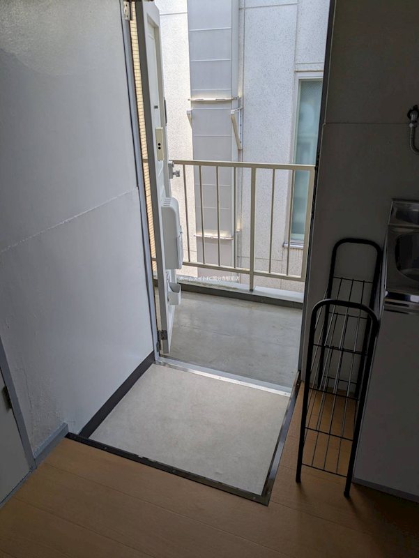 コーポヤジマ3号棟 玄関
