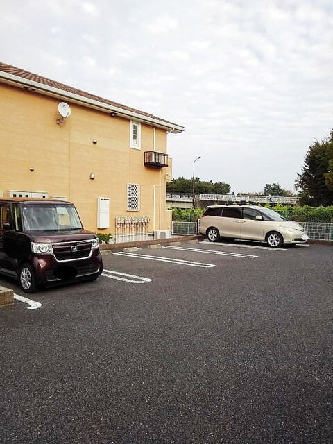 クリーン　シャトー富士見・第三 駐車場