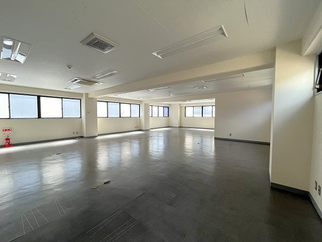 マッキンレー航空公園ビル 玄関