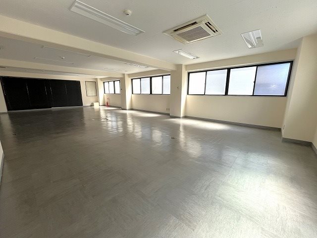 マッキンレー航空公園ビル リビング