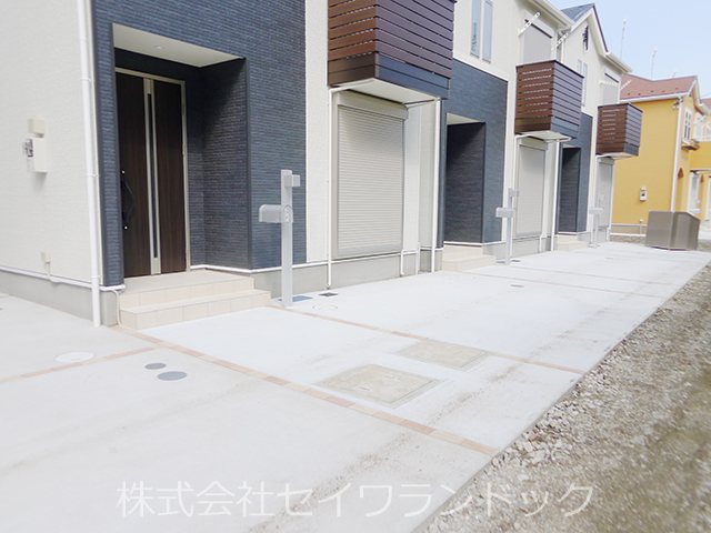 プライムアセット下清戸 駐車場