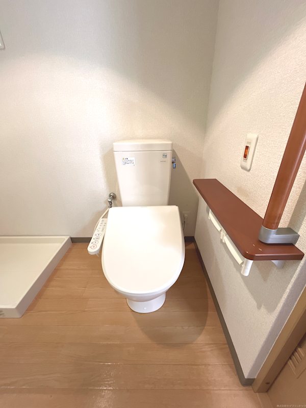 あいやビル トイレ