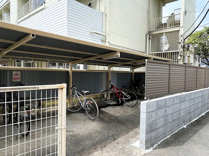 エムケーエスハイツ 駐車場