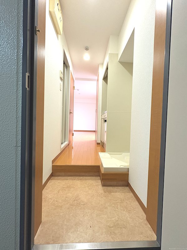 シャインロード所沢 玄関