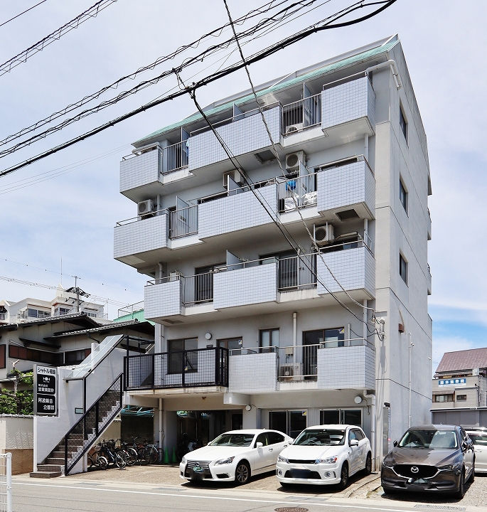 シャトル福島 外観