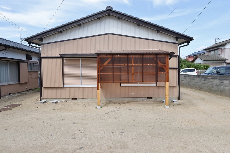 岡田借家 外観