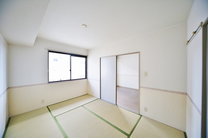 サンフレール柏原 その他