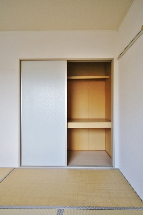 サンフレール柏原 その他