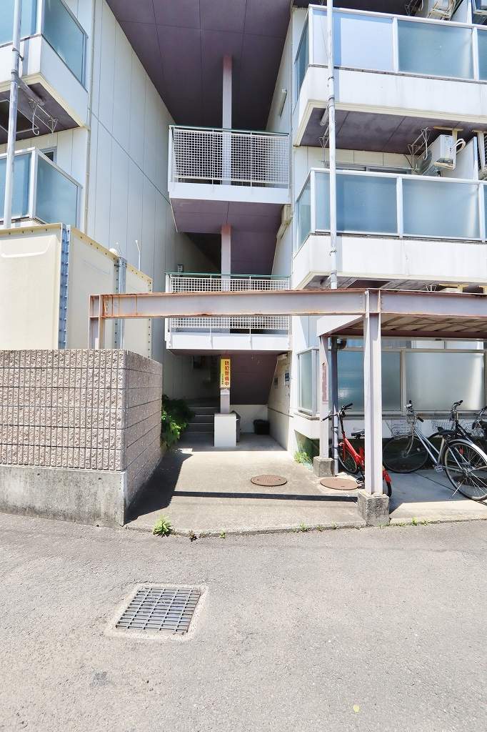蔵本ハイツ２００１ 外観