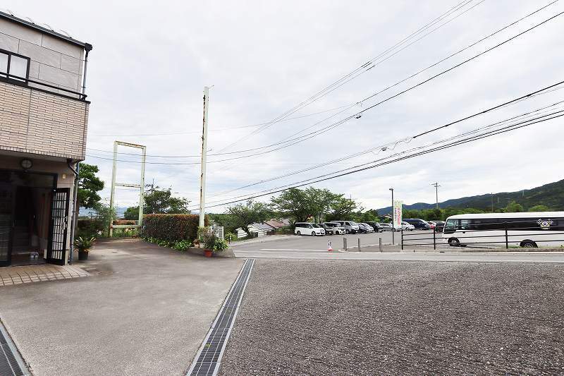 川島テナント 外観