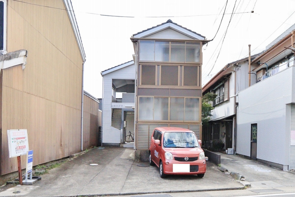 レオハイツ 外観
