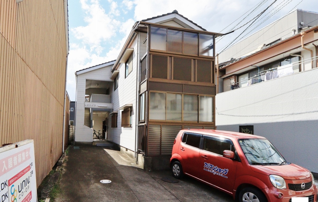 レオハイツ 外観