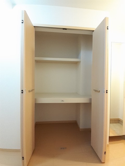エレガンシア篠原 その他