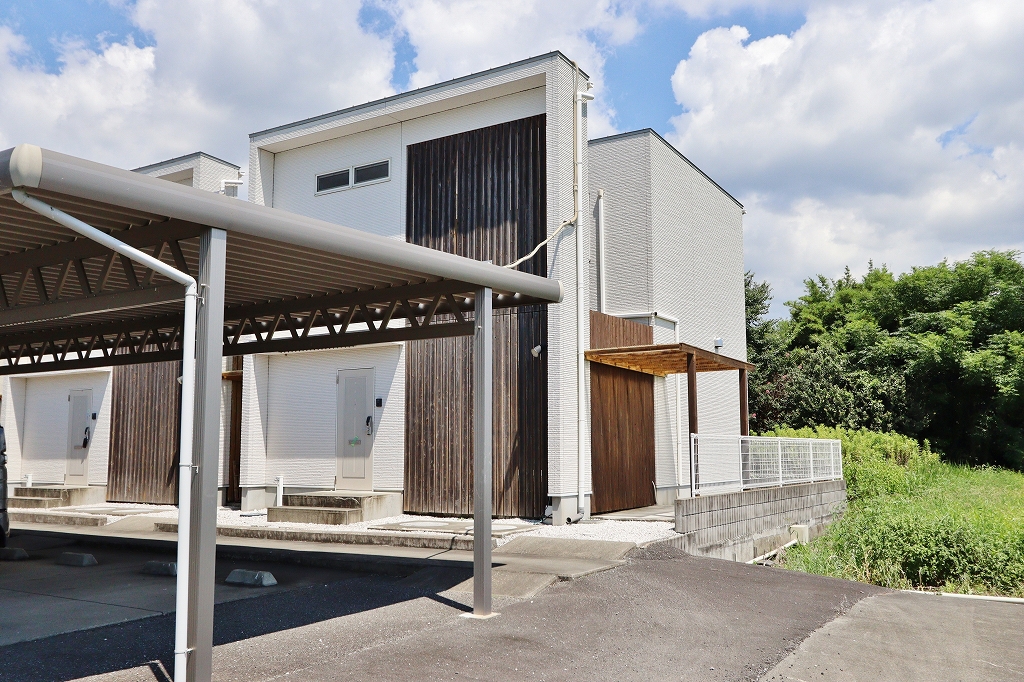 オレス阿波・本町 外観