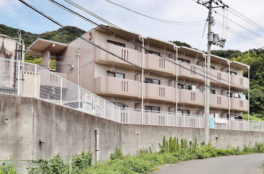 ハイランドマンション多田3号棟 外観