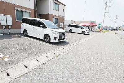 シャーメゾン和幸 その他