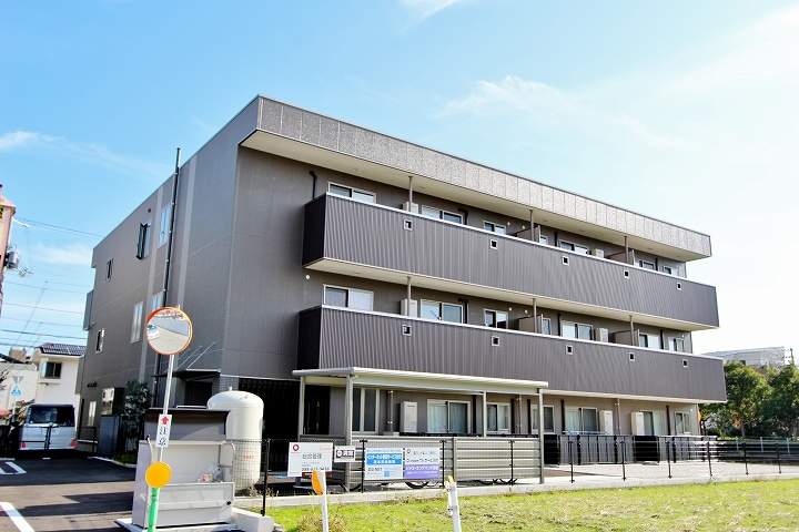 セレーナ沖浜 外観